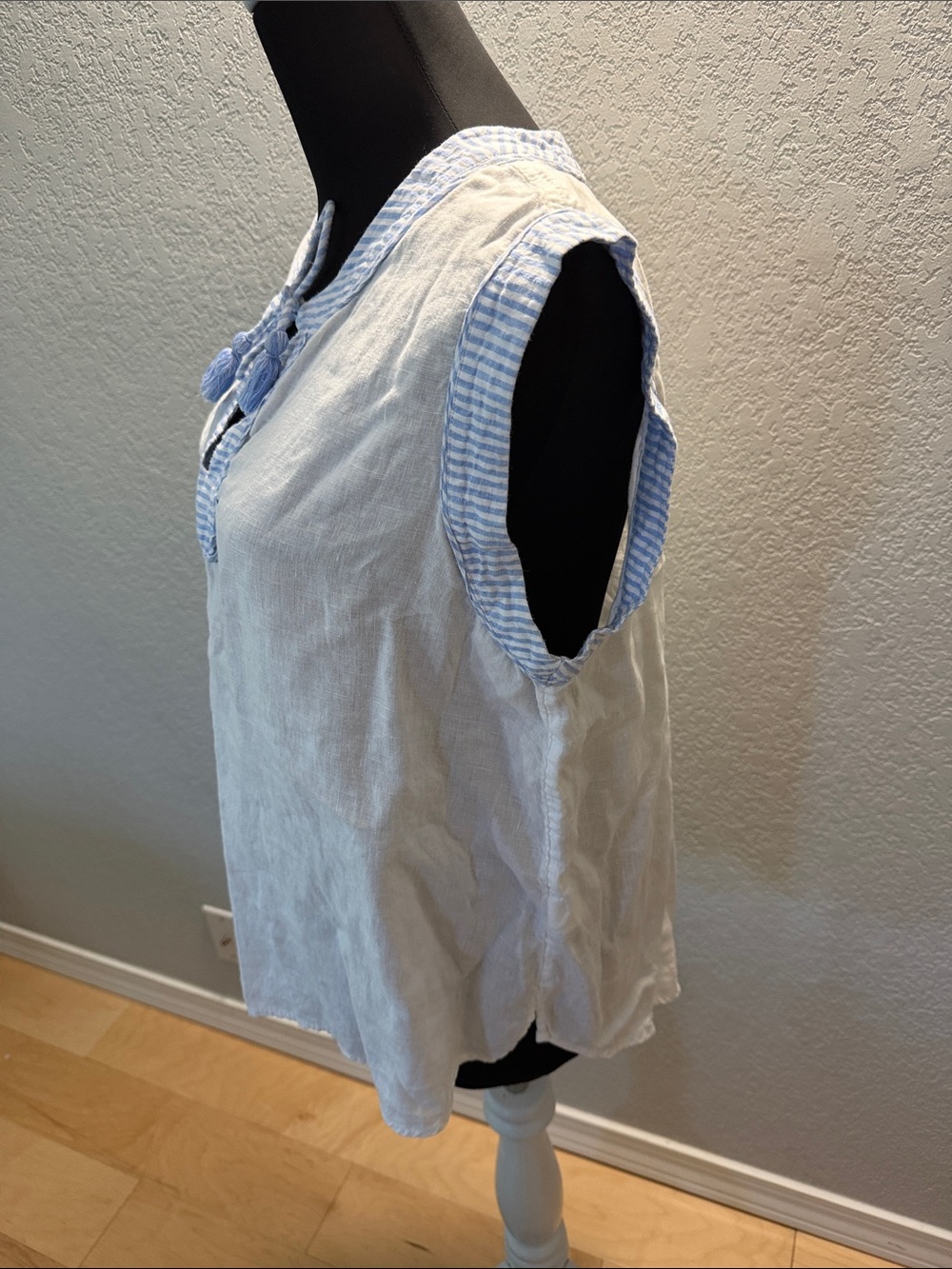 Vineyard Vines White Linen Tank with Light Blue Stripe Trim - Picture 2 of 4